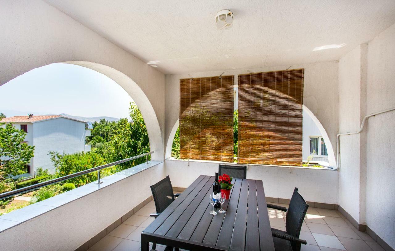 Apartmani Tamara Baska Екстер'єр фото